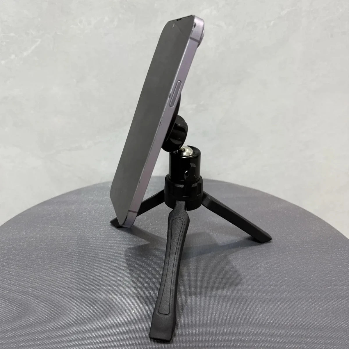 For Magsafe Magnet Tripods For Phone Live streaming bracket Tripod Smartphone Monopod Universal Tripod Stand For Phone Holderic